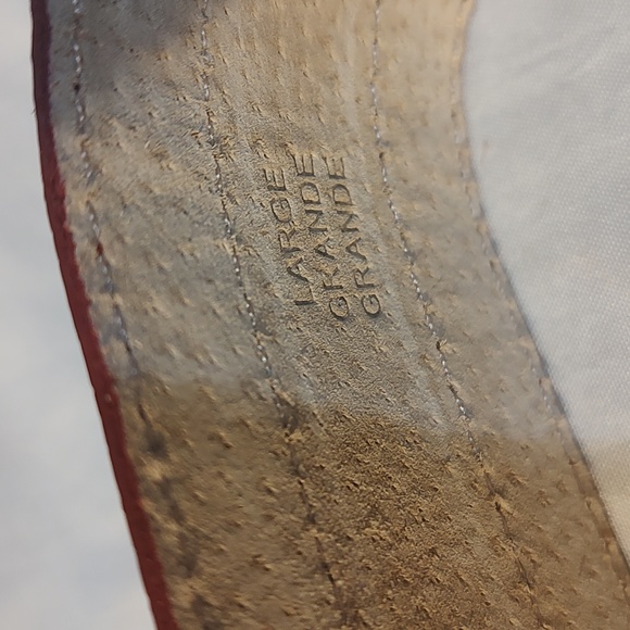 Liz Claiborne genuine leather belt - Picture 4 of 5